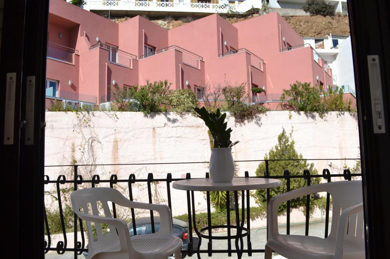 Argyro Studios And Apartments Agia Galini Exterior foto